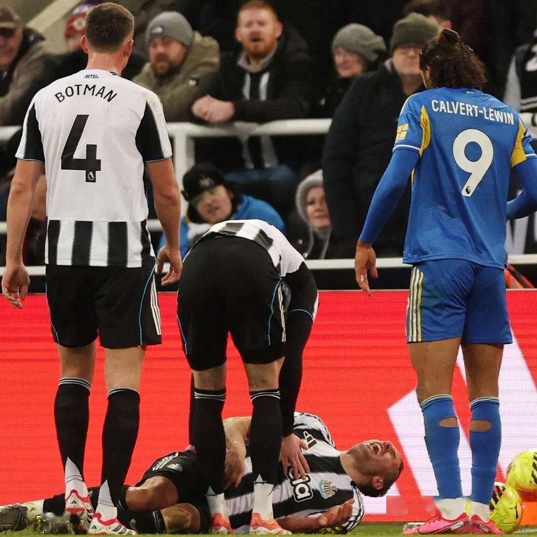 世界杯规则-舍尔伤情比预想乐观，纽卡斯尔后防危机却迫在眉睫